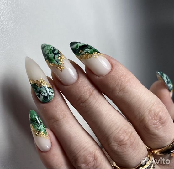 Мастер маникюра