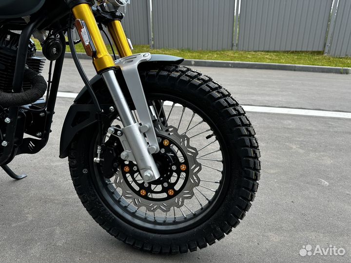 Мотоцикл racer triumph темно-синий