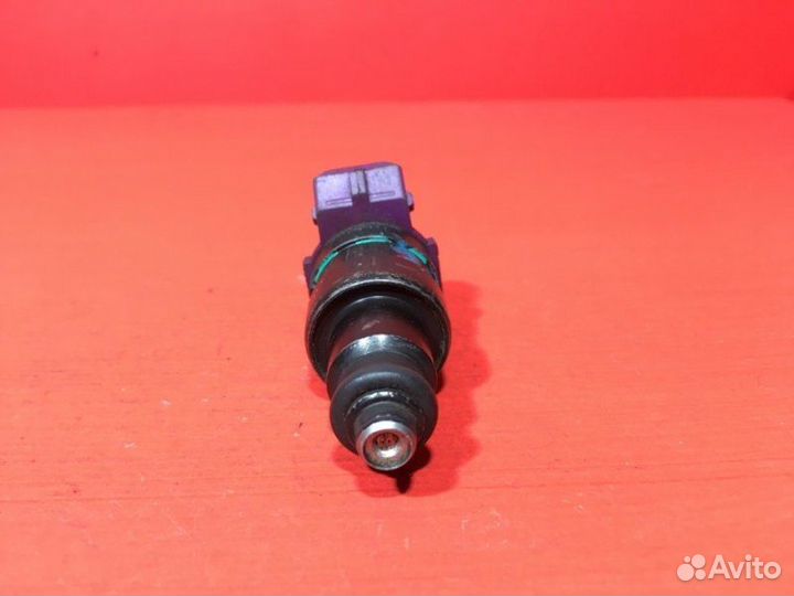 Форсунка Opel Astra F 1995