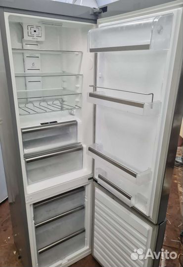 Холодильник Whirpool полки по запчастям