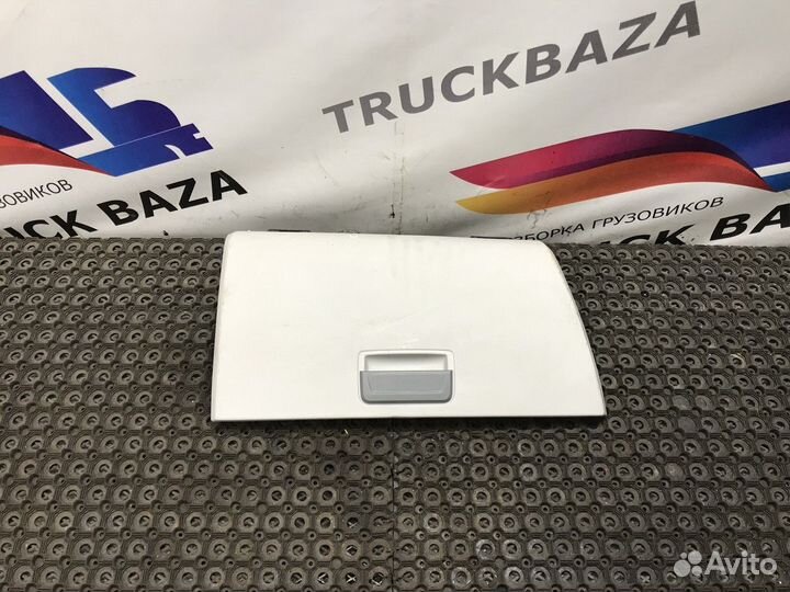 Крышка бардачка Renault T