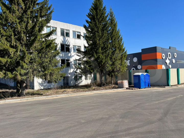 Здание, 2762.1 м²