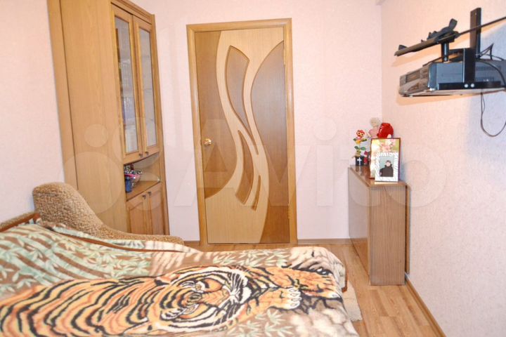 3-к. квартира, 56 м², 2/5 эт.