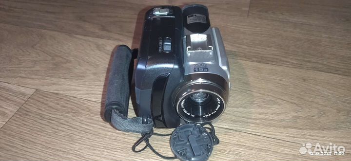 Видеокамера JVC GR DF420E