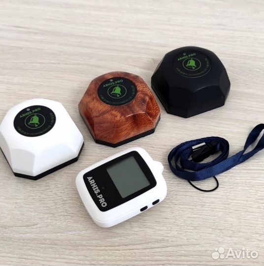 Кнопка вызова персонала и часы пейджер Поясной