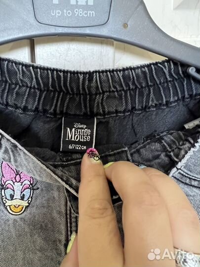 Новые шлрты для девочки gloria jeans 122 размер