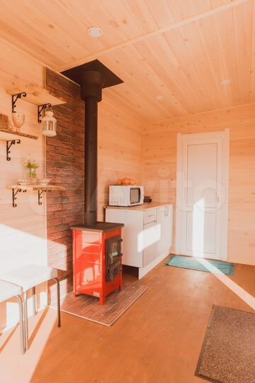 Дом 20 м² на участке 10 сот.