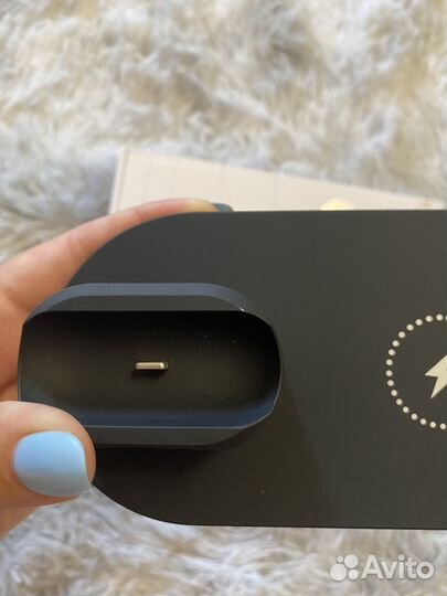 Беспроводная станция зарядка 6 в 1 новая