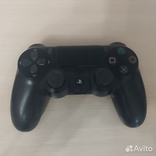Ps4 Slim 1TB С играми и джойстиками