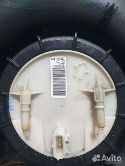 Топливный насос Ford Fusion хэтчбэк 1 2005