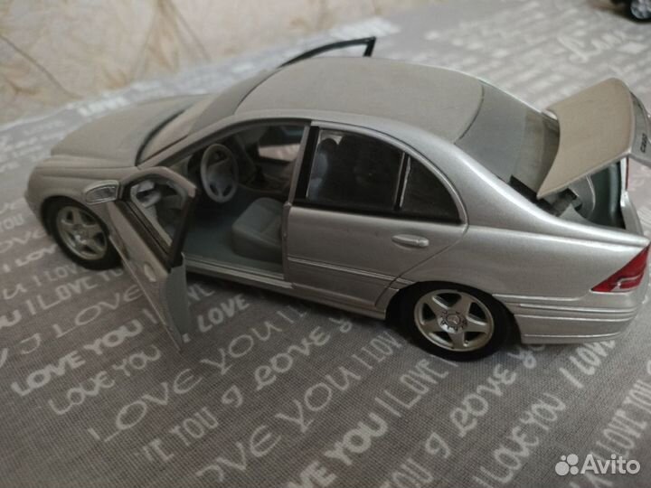 Мерседесы 1:24