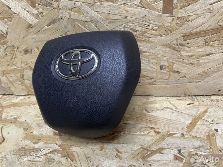 Подушка безопасности в руль Toyota Camry 75
