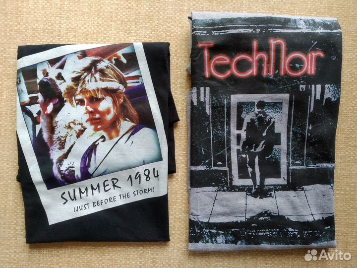 Наклейки, журналы, плакаты и футболки Терминатор