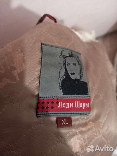 Шуба мутоновая с капюшоном