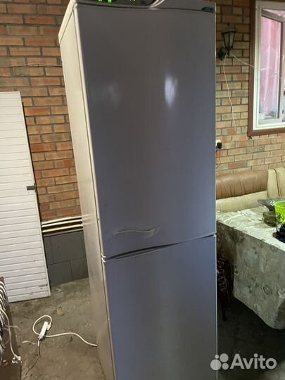 Ремонт холодильников