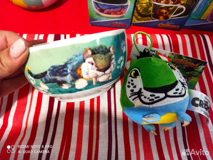 Игрушки в кружке из магнита