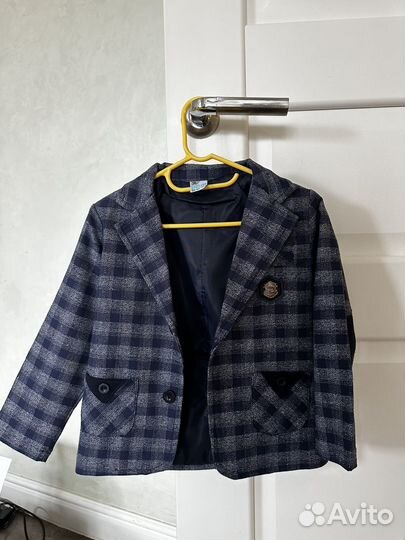 Пиджак для мальчика 104