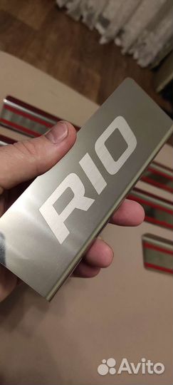 Накладки на пороги Kia Rio 2011-2022 год