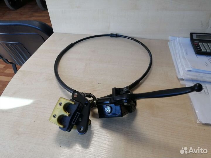 Тормоз передний в сборе (торм. цилиндр; шланг; суп