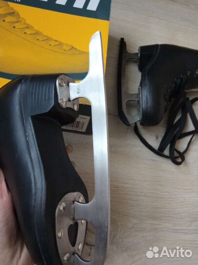 Коньки фигурные детские