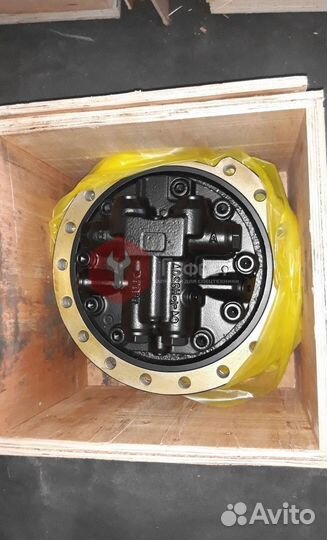 Мотор хода JCB JS220HD