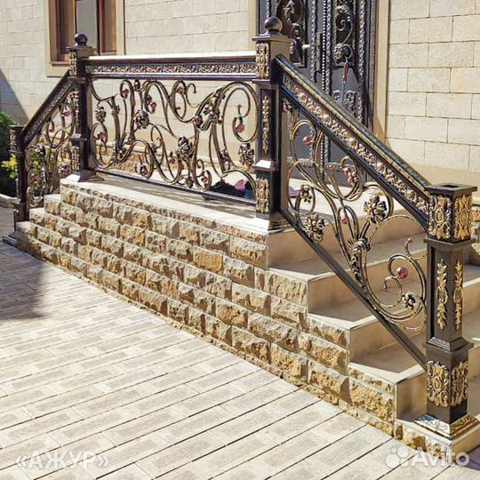 Кованые перила на заказ. Прямые и винтовые