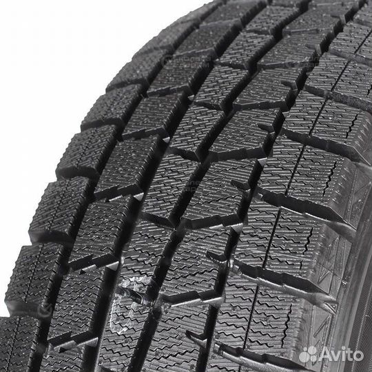 Dunlop Winter Maxx WM01 215/60 R17 96T