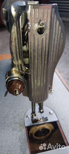 Швейная машинка