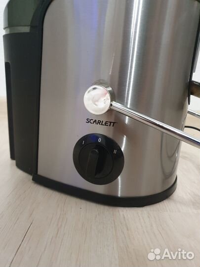 Соковыжималка Scarlett
