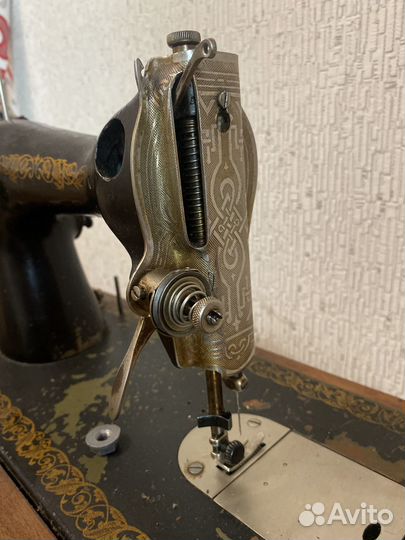 Швейная машинка
