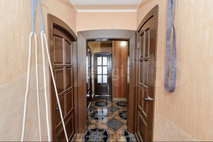 3-к. квартира, 70,8 м², 8/10 эт.