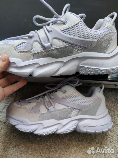 Кроссовки женские детские 38-39 Котофей