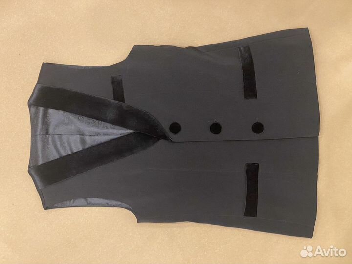 Жилет для бальных танцев на мальчика