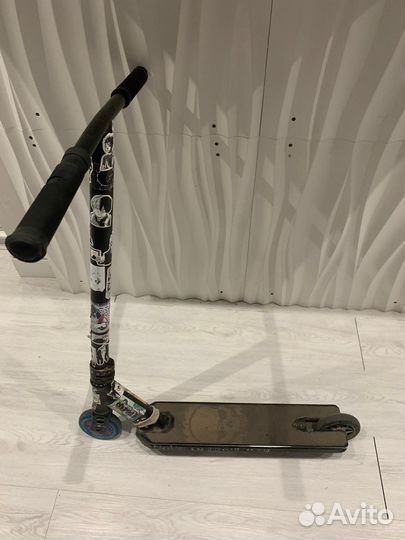 Самокат трюковой