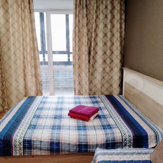 2-к. квартира, 60 м², 1/16 эт.