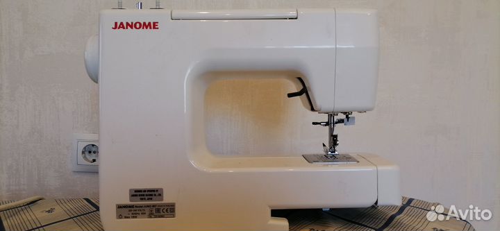 Швейная машинка