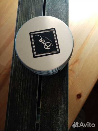 Помада для укладки волос новая