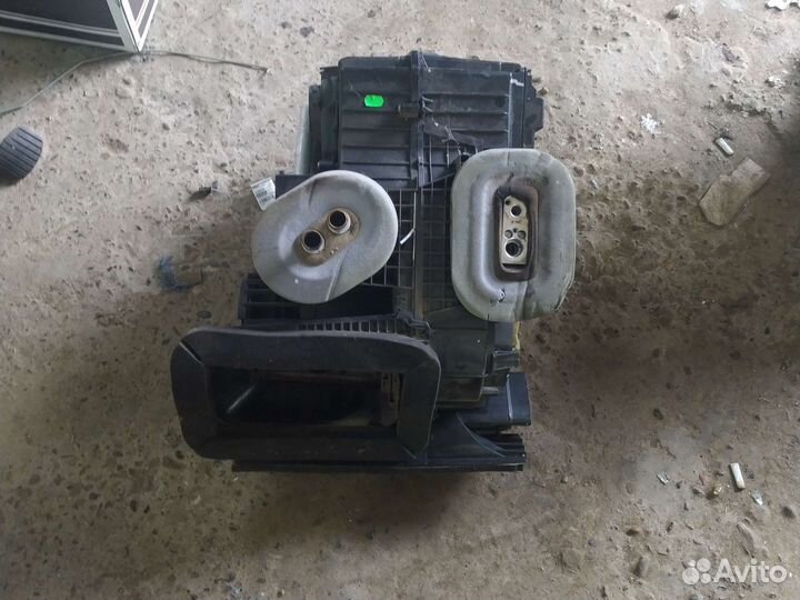 Корпус отопителя в сборе печка Рено Дастер