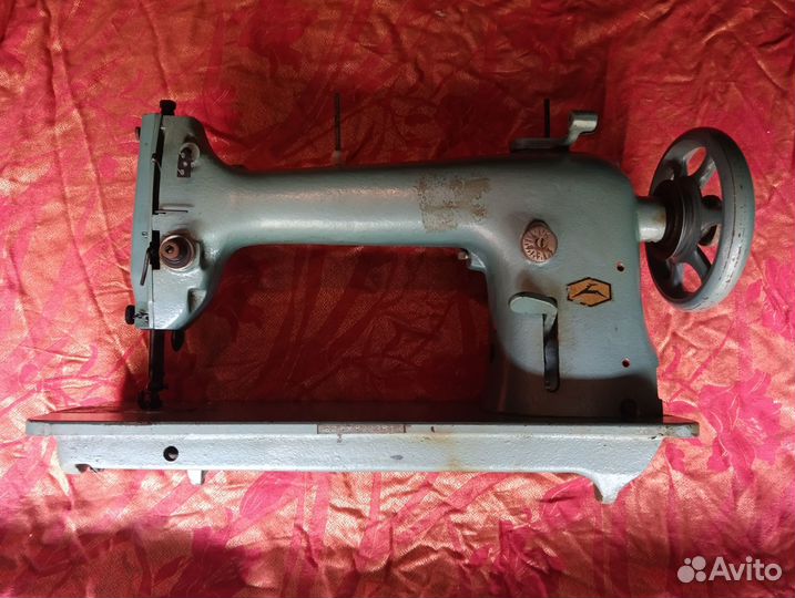 Швейная машина промышленная Подольск 22 класс