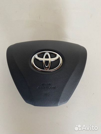 Подушка безопасности в руль Toyota Camry V55