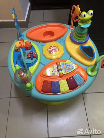 Детский игровой центр с ходунками