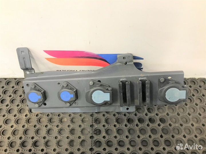 2476090 Кронштейн розеток Scania 6-series