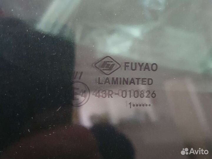 Стекло лобовое Mercedes benz C Clas 2014-2021 w205