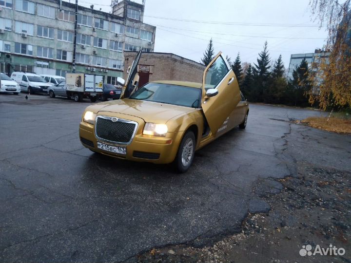 Прокат лимузина Крайслер 300C