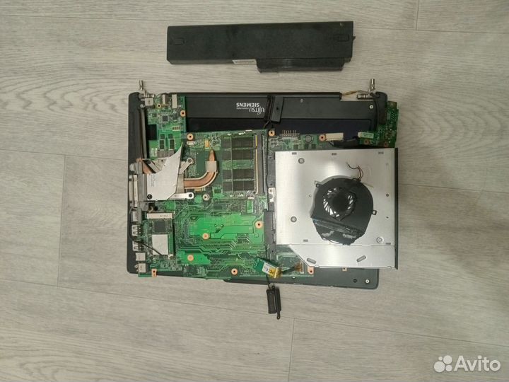 Основа ноутбука Fujitsu siemens