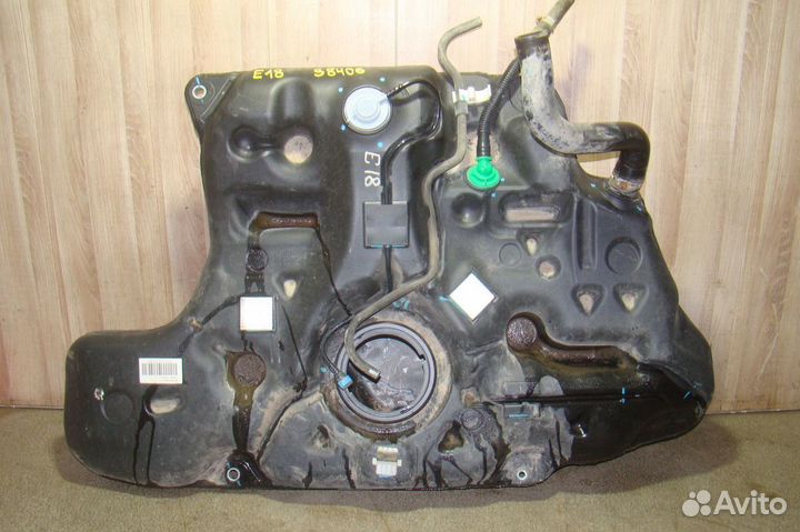 Бак топливный Toyota Corolla (E180)