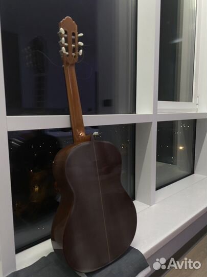 Классическая гитара Alhambra 3C