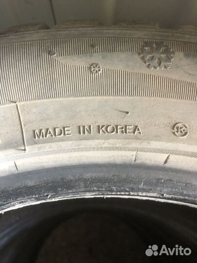 Kumho I'Zen KW22 215/55 R17