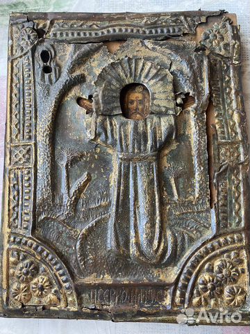 Старинные иконы в медном окладе