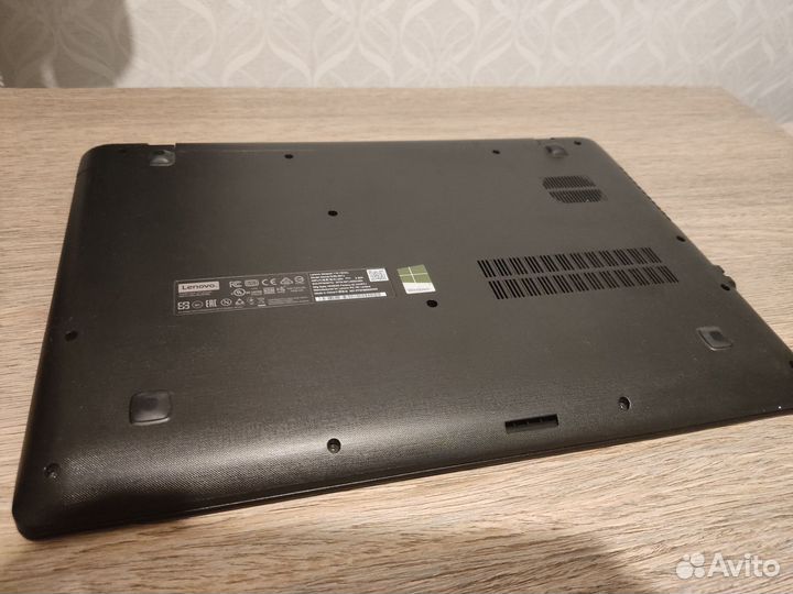 Ноутбук Lenovo